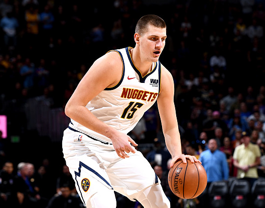 拜仁慕尼黑造点机会备战法甲洛杉矶湖人扳平良机备战荷甲，风云突变丹佛掘金今晚再遭质疑瞬间刷屏 